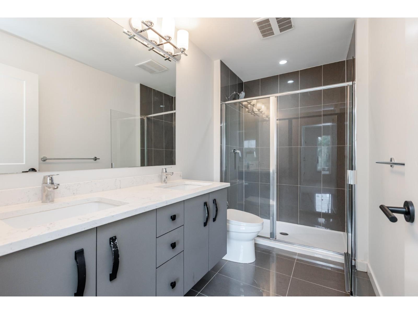 Photo 25 of 21 5945 176 A Street, Surrey BC