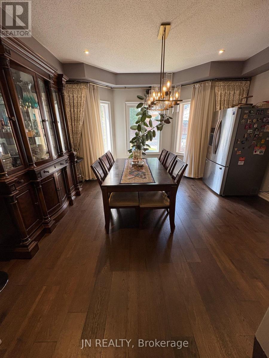 Photo 10 of 77 Colonel Bertram Road, Brampton ON
