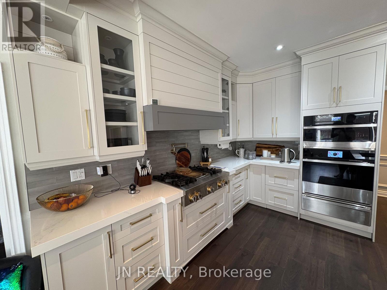 Photo 13 of 77 Colonel Bertram Road, Brampton ON