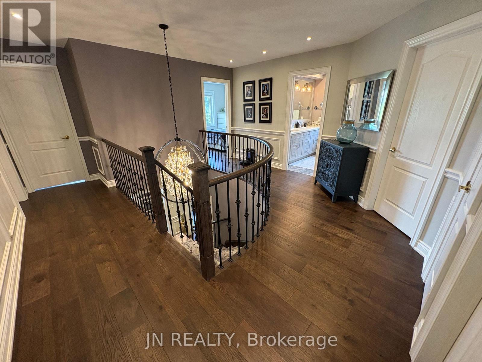 Photo 21 of 77 Colonel Bertram Road, Brampton ON