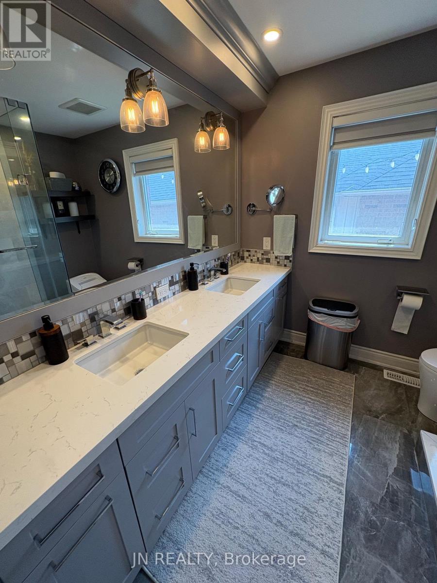 Photo 29 of 77 Colonel Bertram Road, Brampton ON