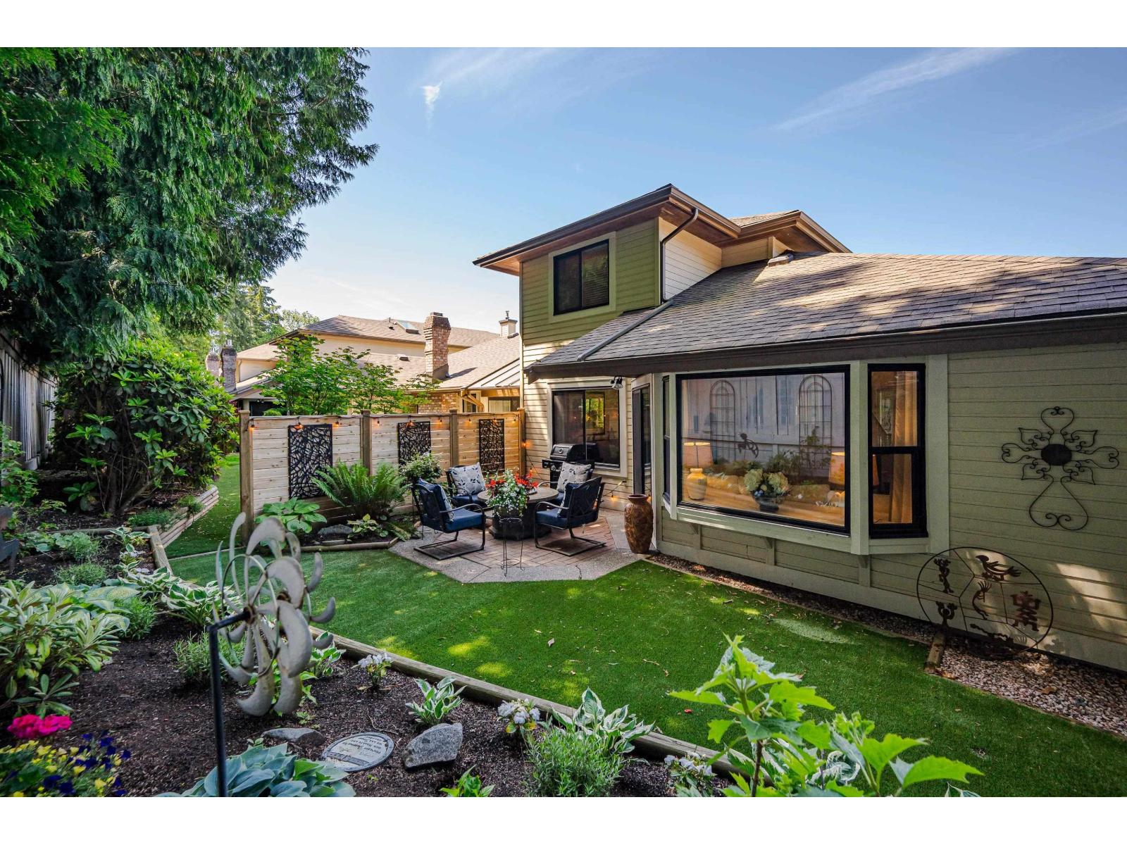 2 1830 SOUTHMERE CRESCENT, Surrey