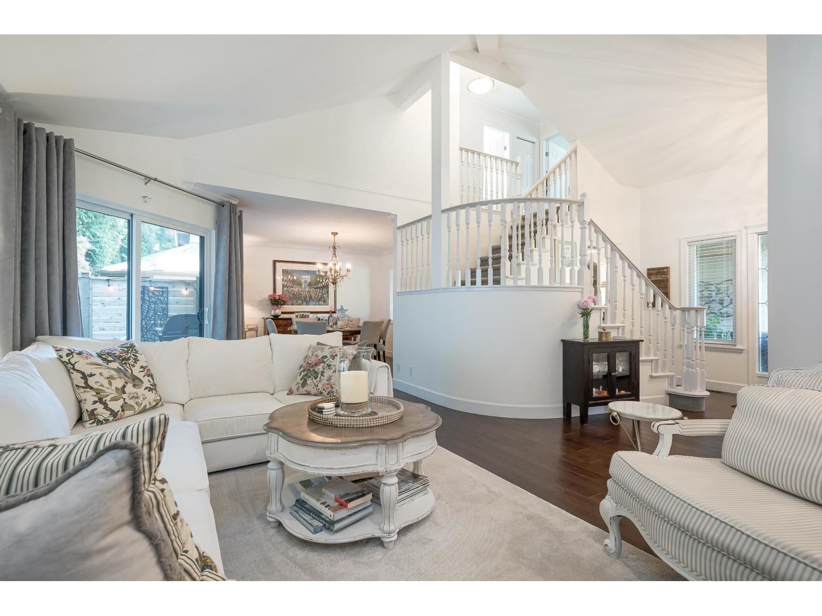 2 1830 SOUTHMERE CRESCENT, Surrey