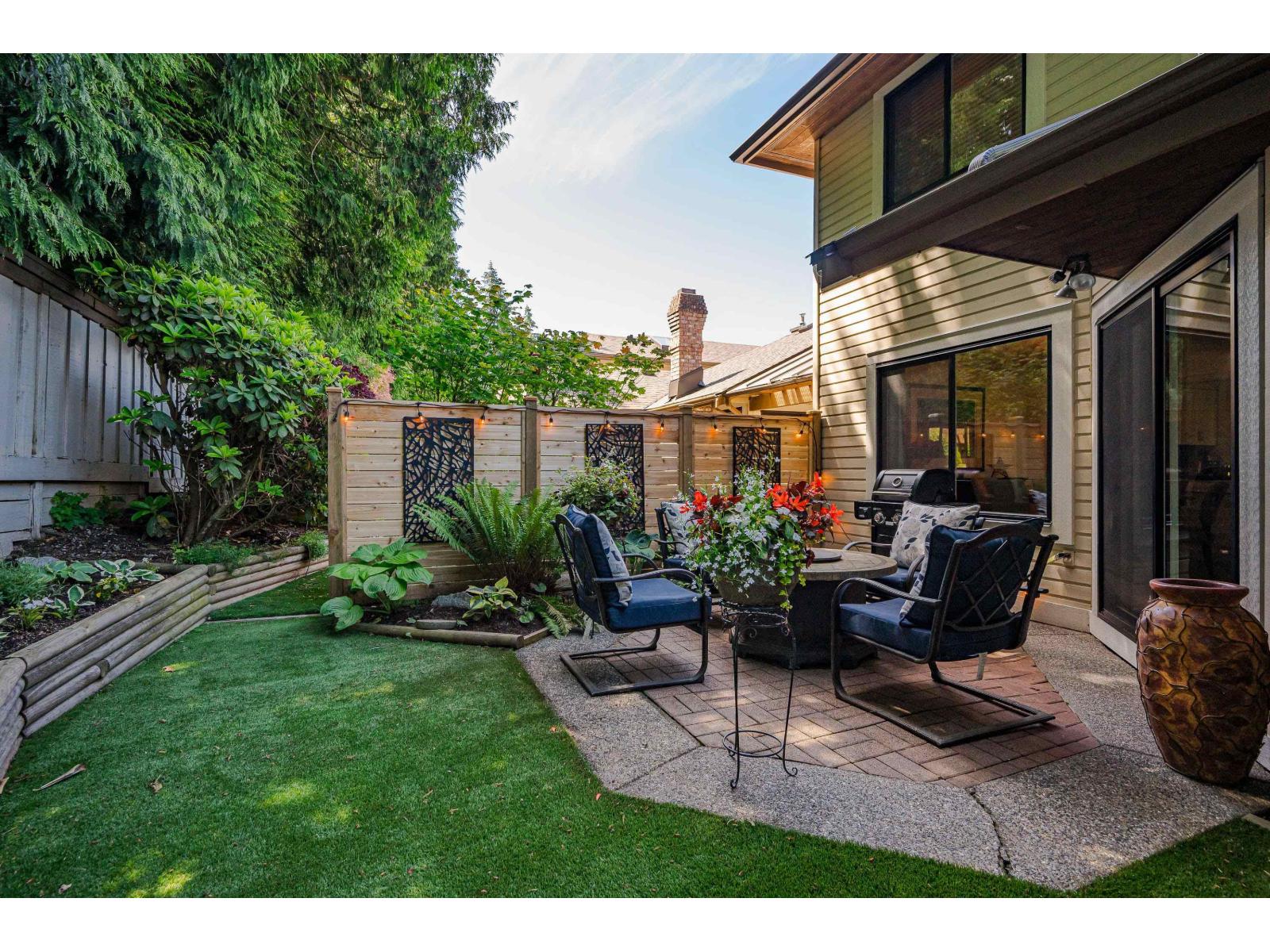 2 1830 SOUTHMERE CRESCENT, Surrey