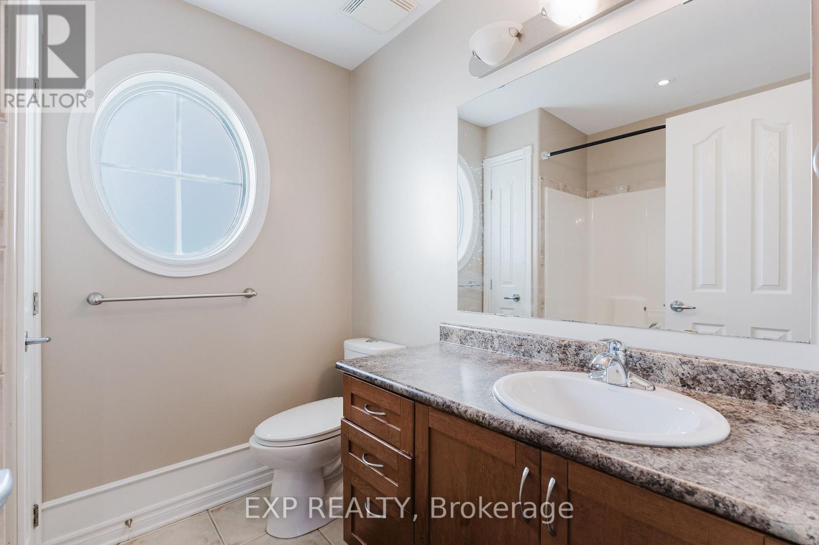 Photo 20 of 263 Deercroft Avenue, Ottawa ON