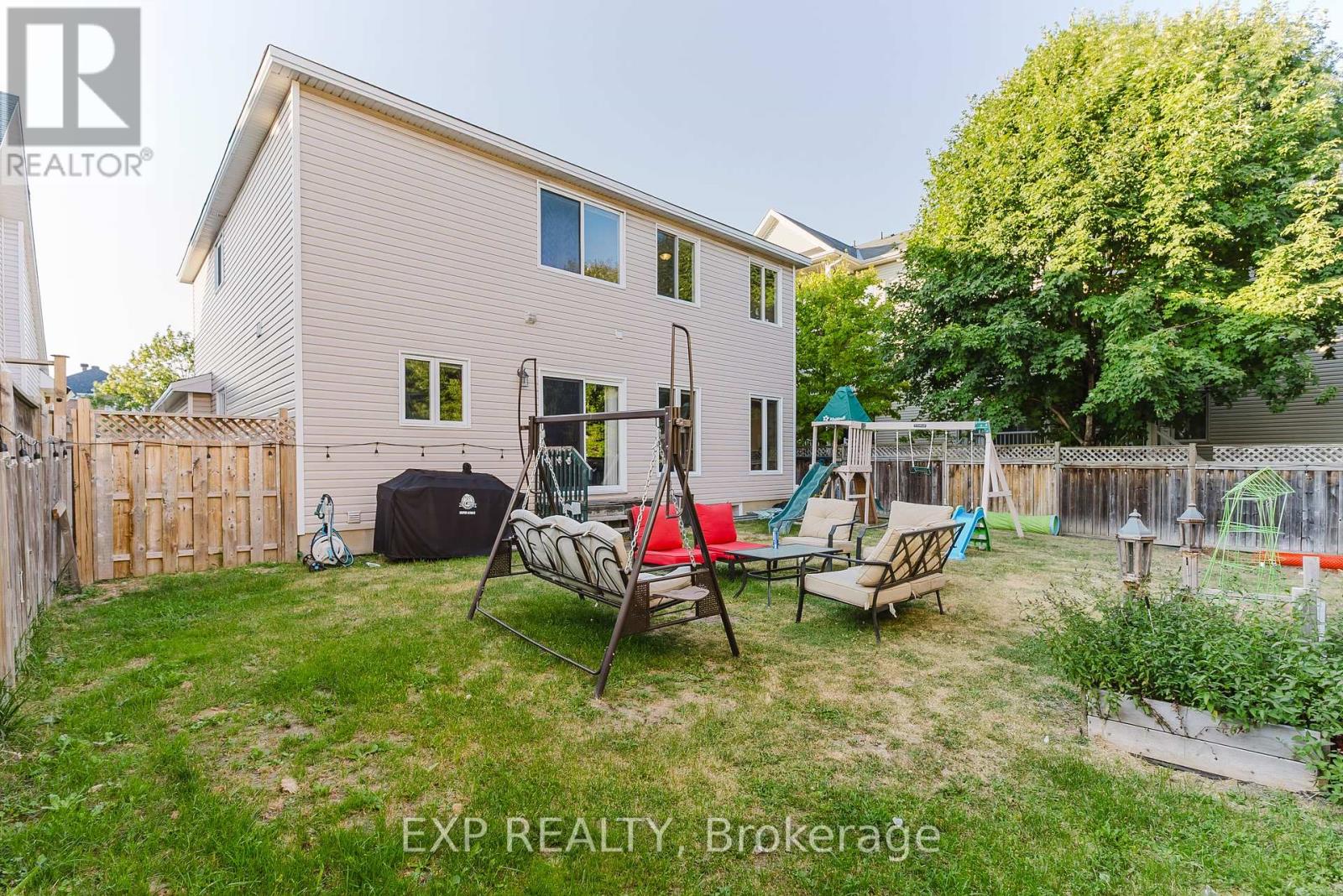 Photo 26 of 263 Deercroft Avenue, Ottawa ON
