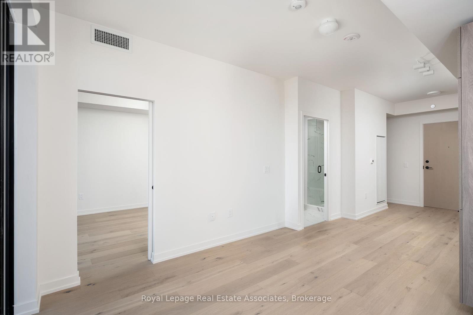 Photo 17 of 1105 181 Sterling Road, Toronto ON