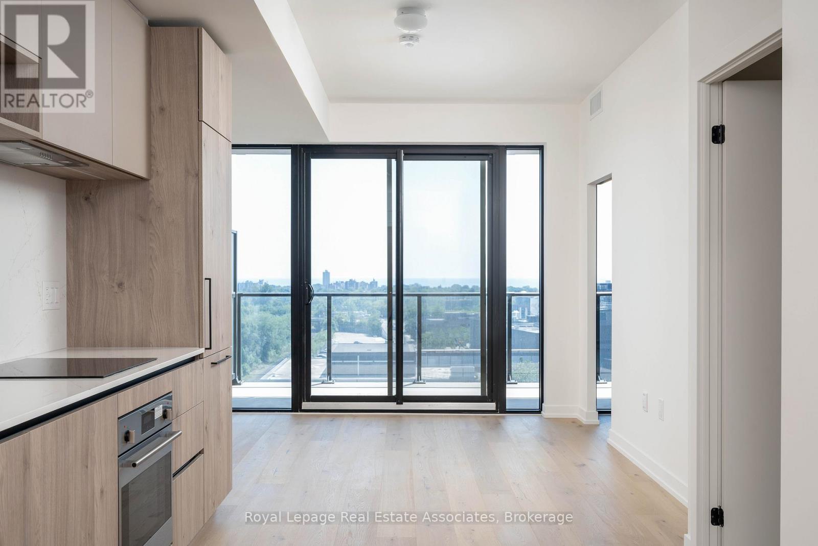 Photo 9 of 1105 181 Sterling Road, Toronto ON