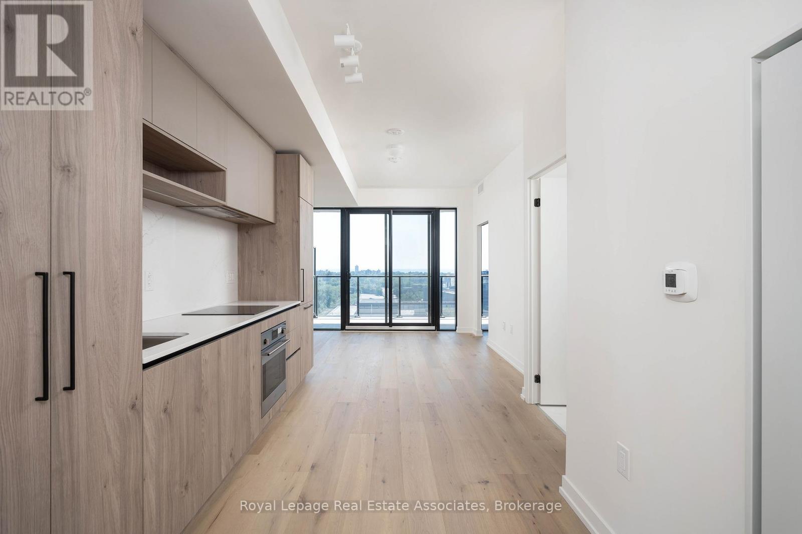 Photo 8 of 1105 181 Sterling Road, Toronto ON