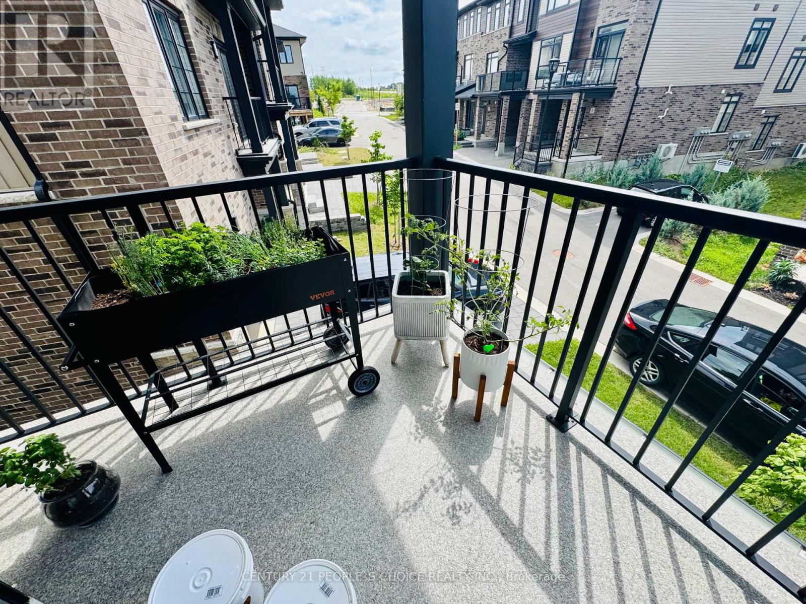 Photo 15 of 45 2610 Kettering Place, London South ON