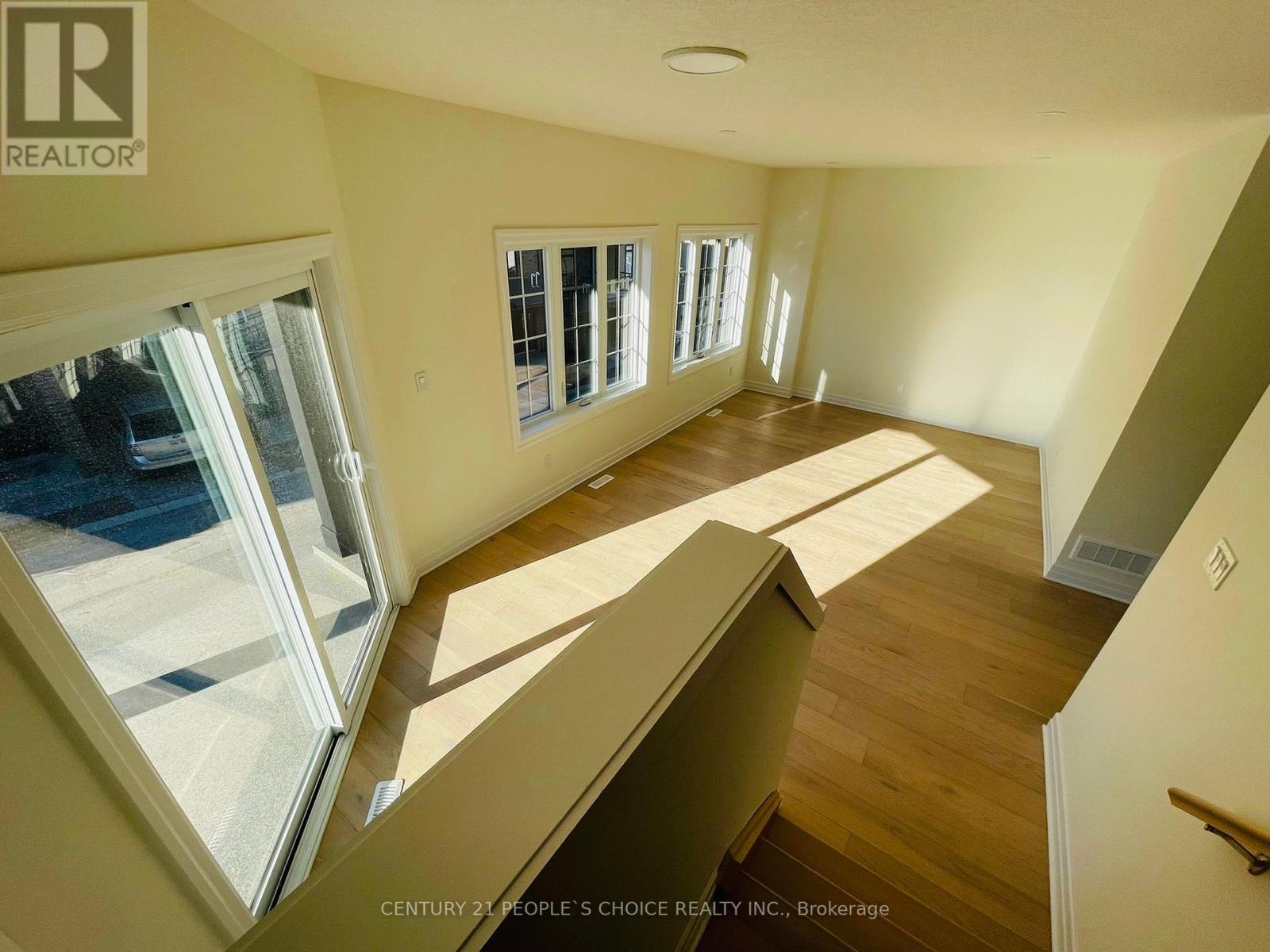 Photo 13 of 45 2610 Kettering Place, London South ON