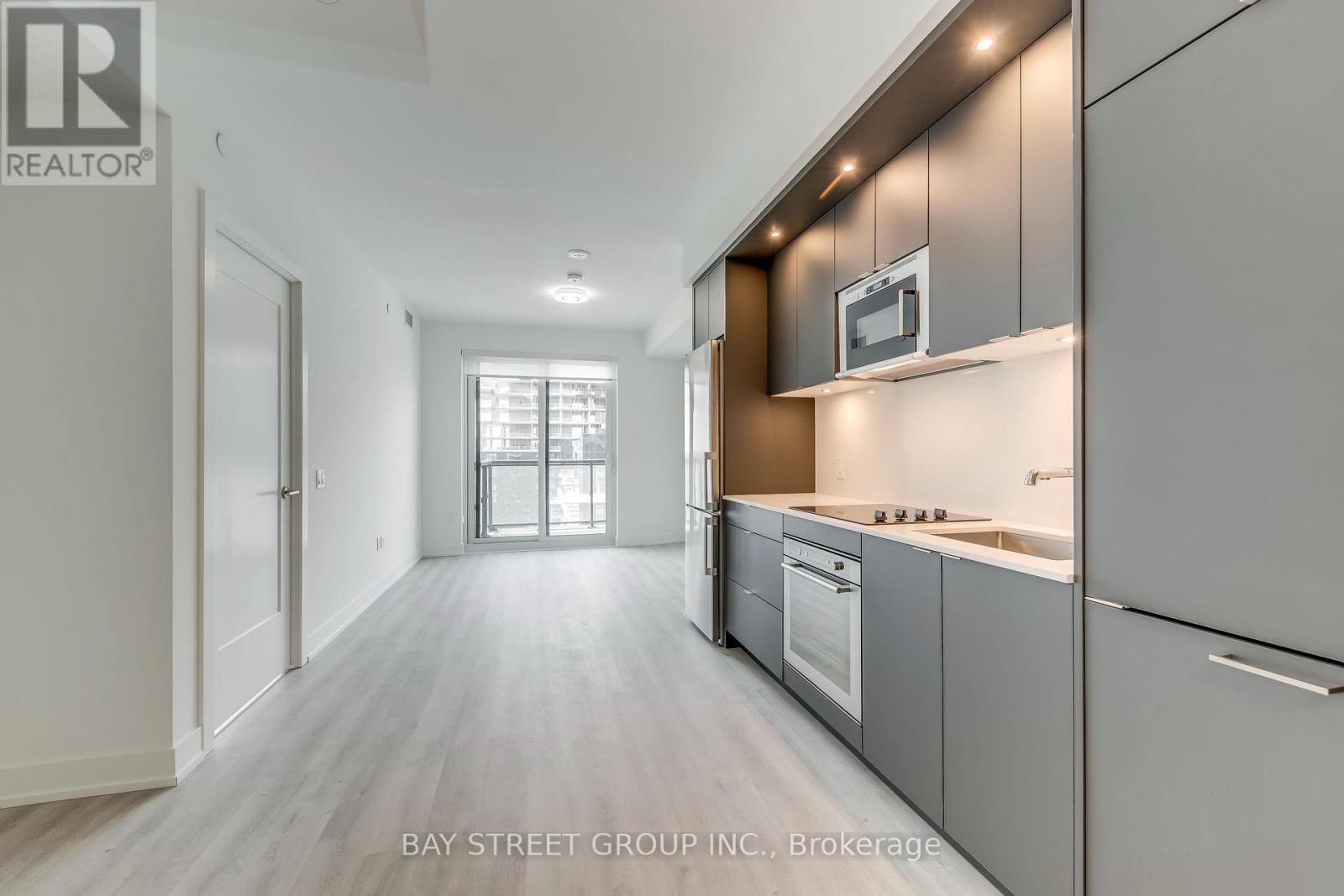 Photo 11 of 3001 30 Inn On The Park Drive, Toronto ON