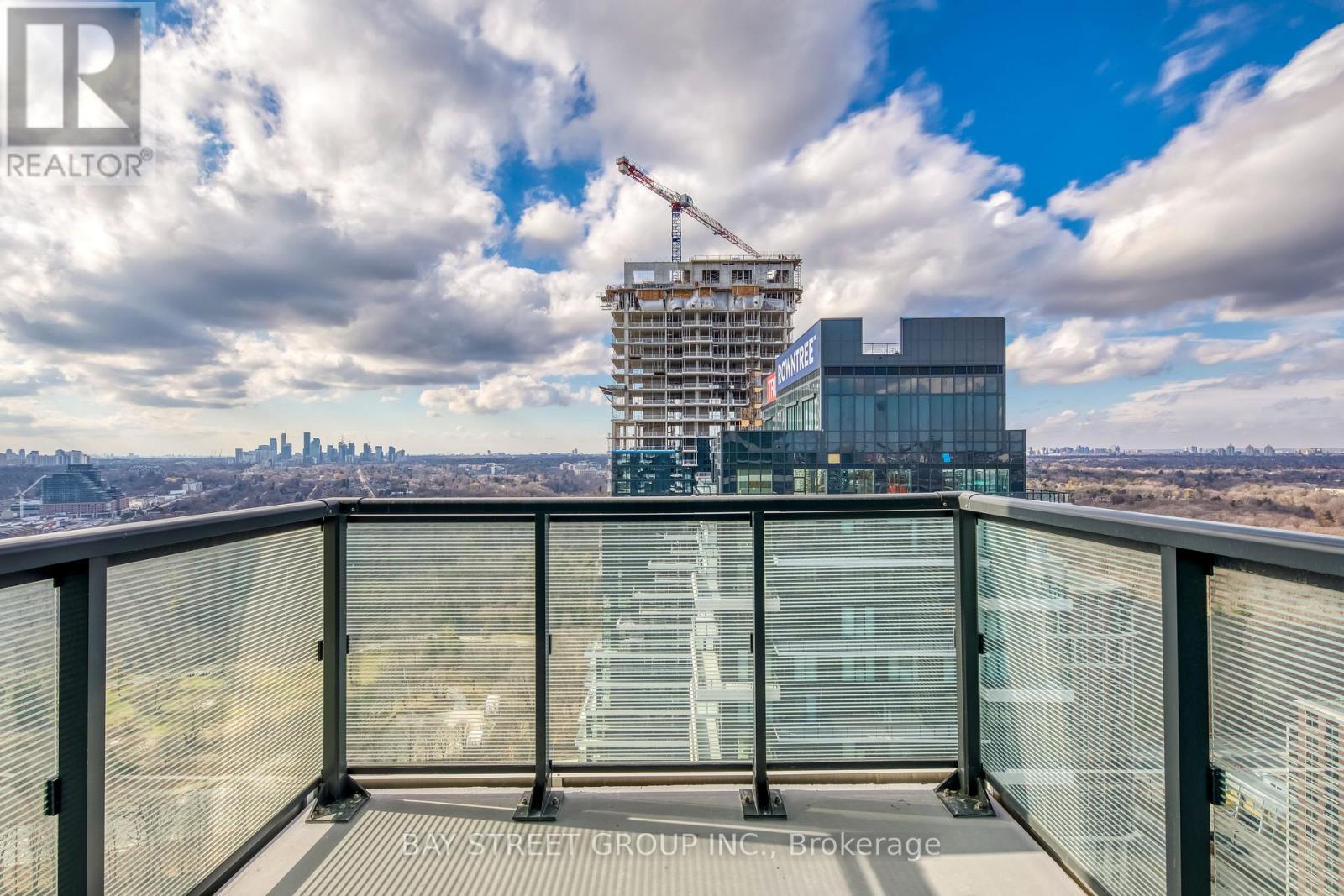 Photo 22 of 3001 30 Inn On The Park Drive, Toronto ON