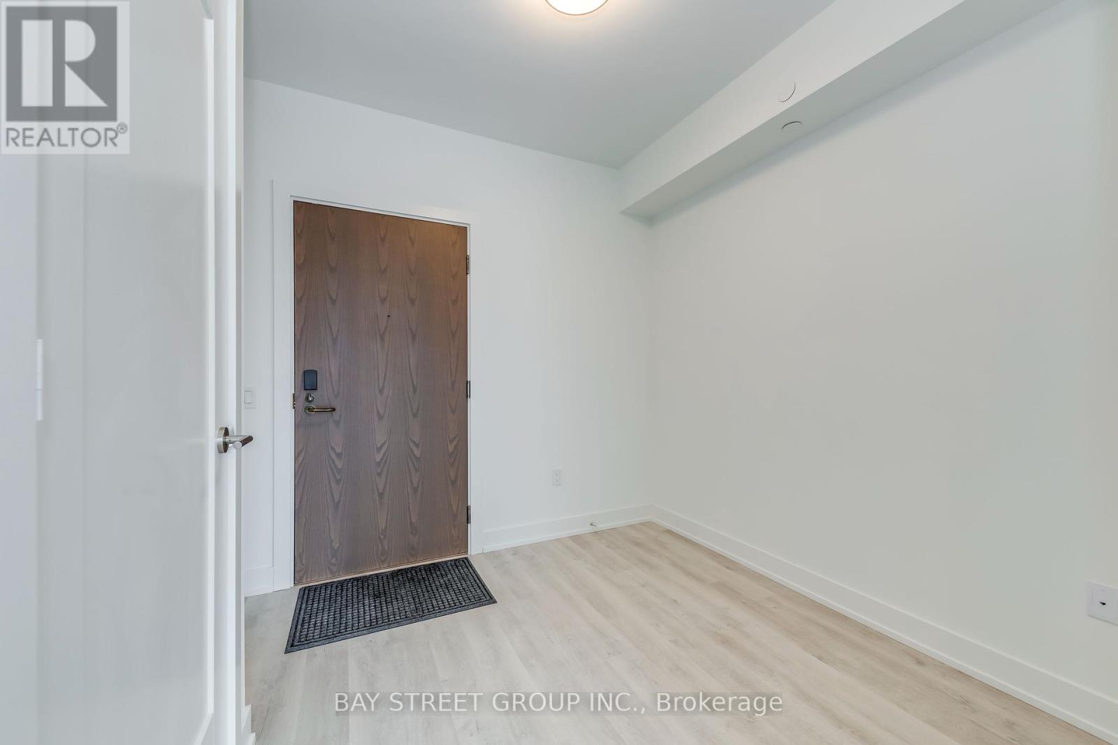 Photo 7 of 3001 30 Inn On The Park Drive, Toronto ON