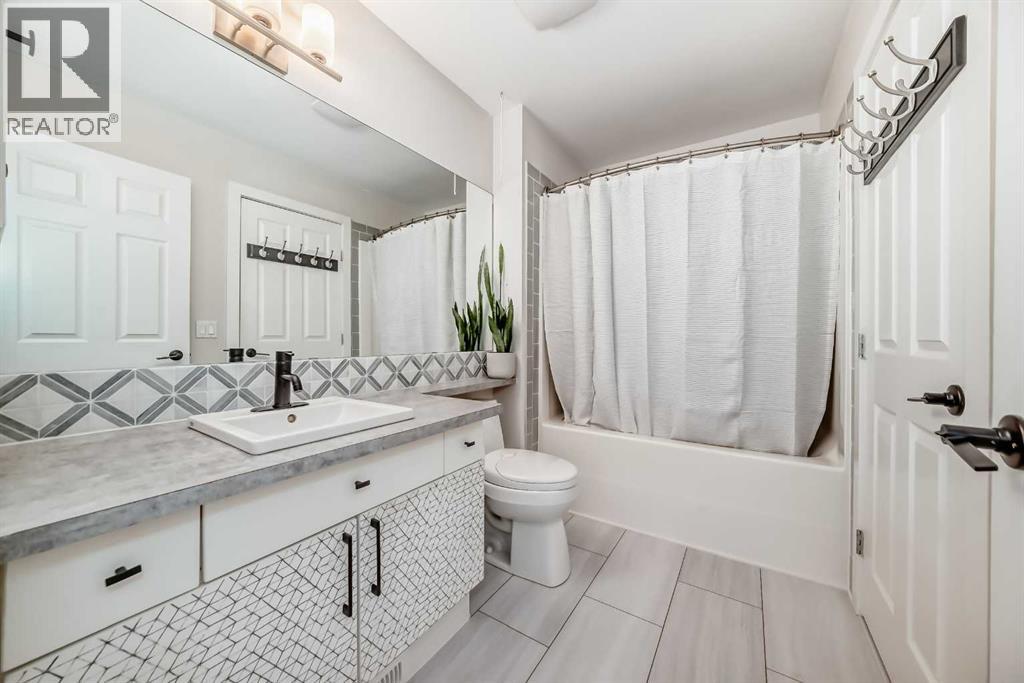 Single Family House for Sale in  Bridleglen Park SW Bridlewood Calgary 