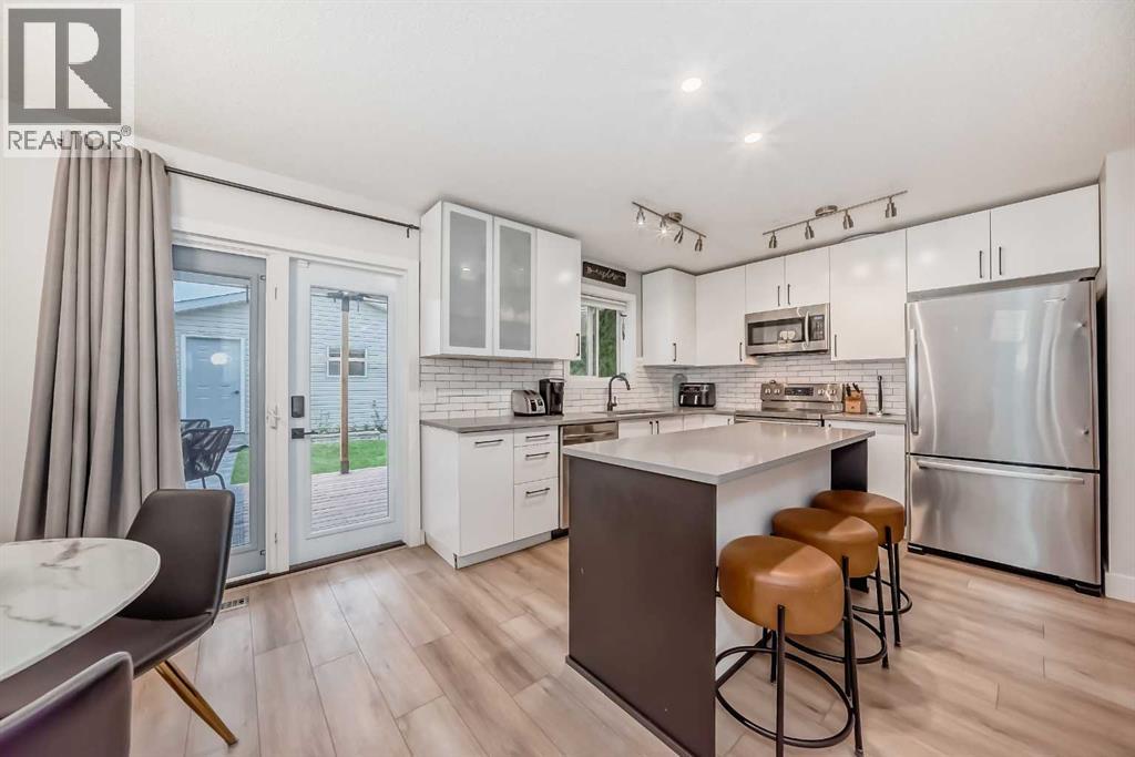 Single Family House for Sale in  Bridleglen Park SW Bridlewood Calgary 