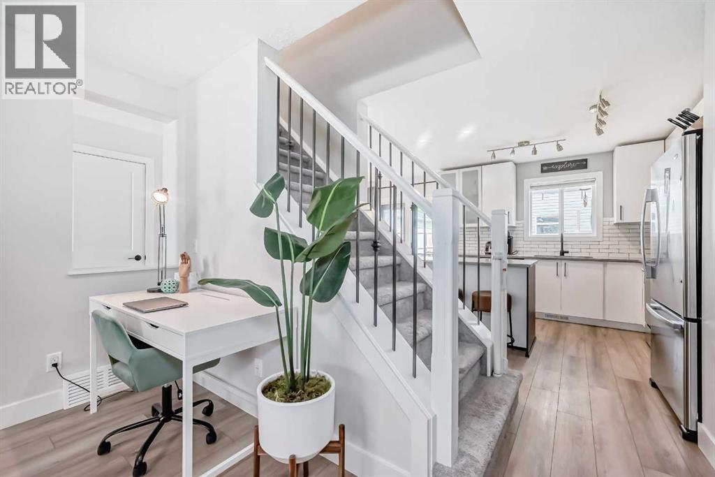 Single Family House for Sale in  Bridleglen Park SW Bridlewood Calgary 