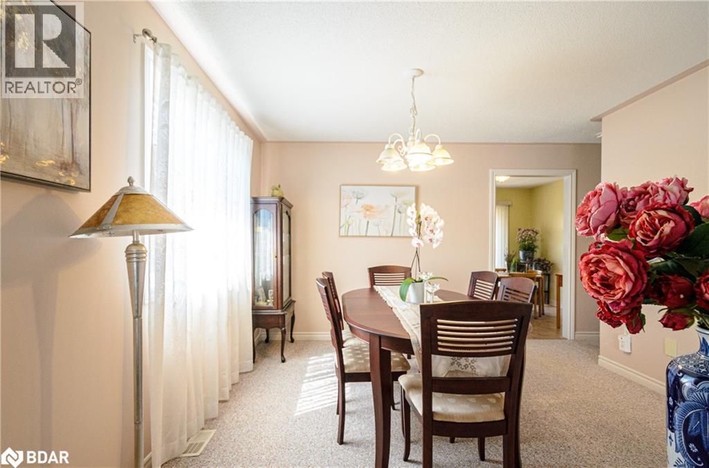 Photo 9 of 6 Brown Wood Drive, Barrie ON