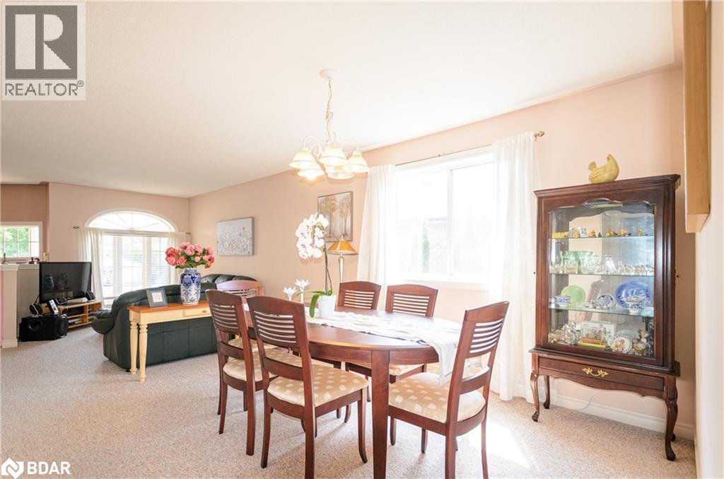 Photo 8 of 6 Brown Wood Drive, Barrie ON