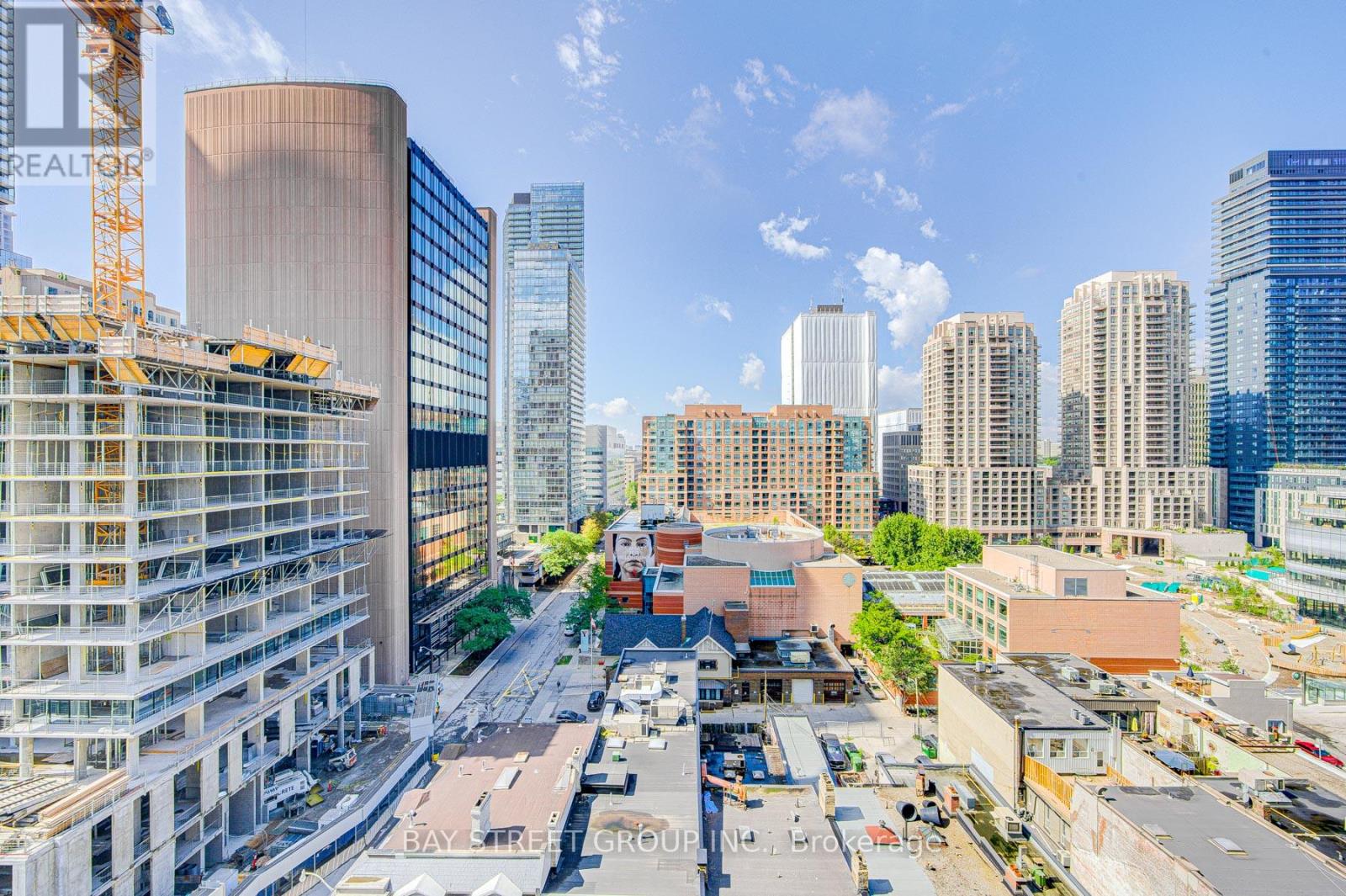 Photo 19 of 902 501 Yonge Street, Toronto ON