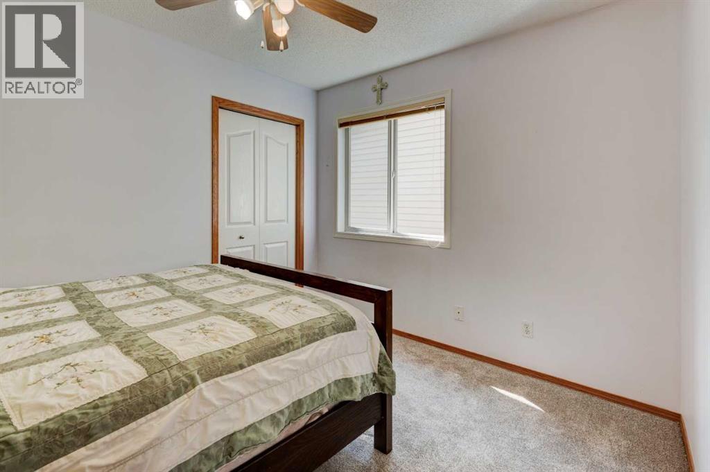 Single Family House for Sale in  Springborough Way SW Springbank Hill Calgary 