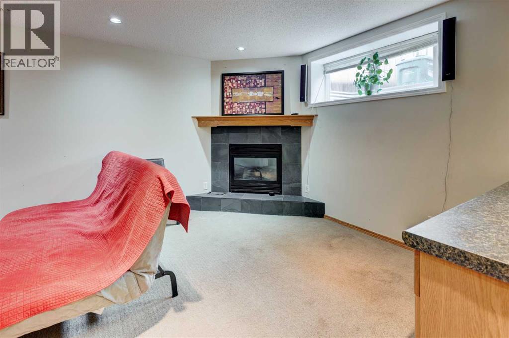 Single Family House for Sale in  Springborough Way SW Springbank Hill Calgary 