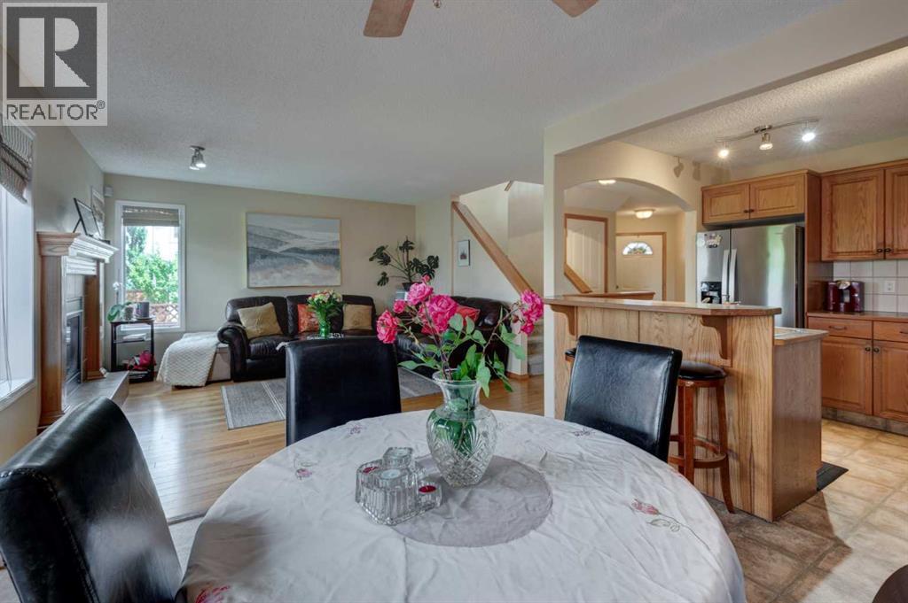 Single Family House for Sale in  Springborough Way SW Springbank Hill Calgary 