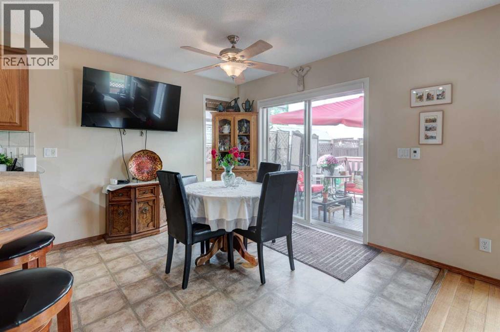 Single Family House for Sale in  Springborough Way SW Springbank Hill Calgary 
