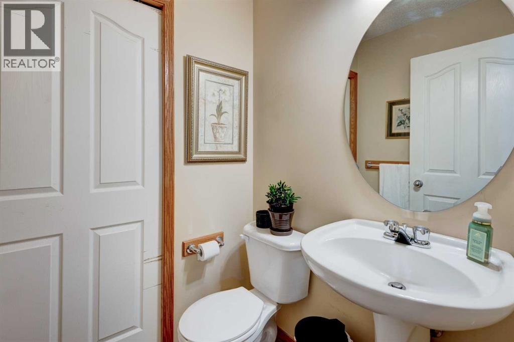 Single Family House for Sale in  Springborough Way SW Springbank Hill Calgary 
