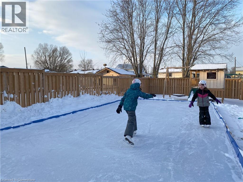 Photo 16 of 257 Quebec Street, Stayner ON