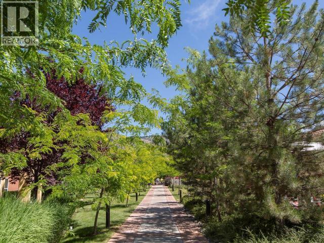 7600 COTTONWOOD Drive Unit# 315, Osoyoos