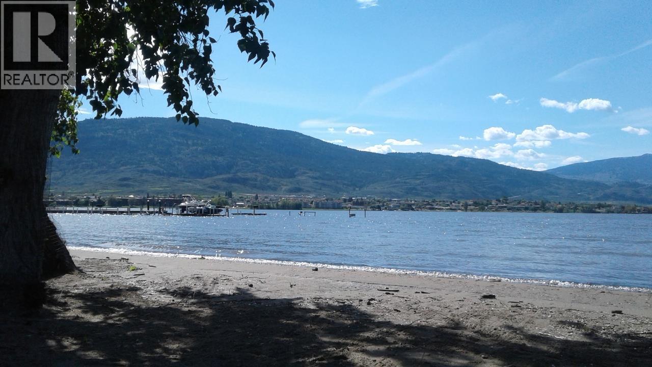 7600 COTTONWOOD Drive Unit# 315, Osoyoos
