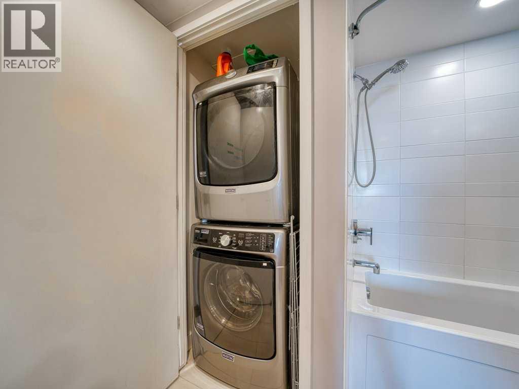 Single Family House for Sale in    Avenue SW Beltline Calgary 