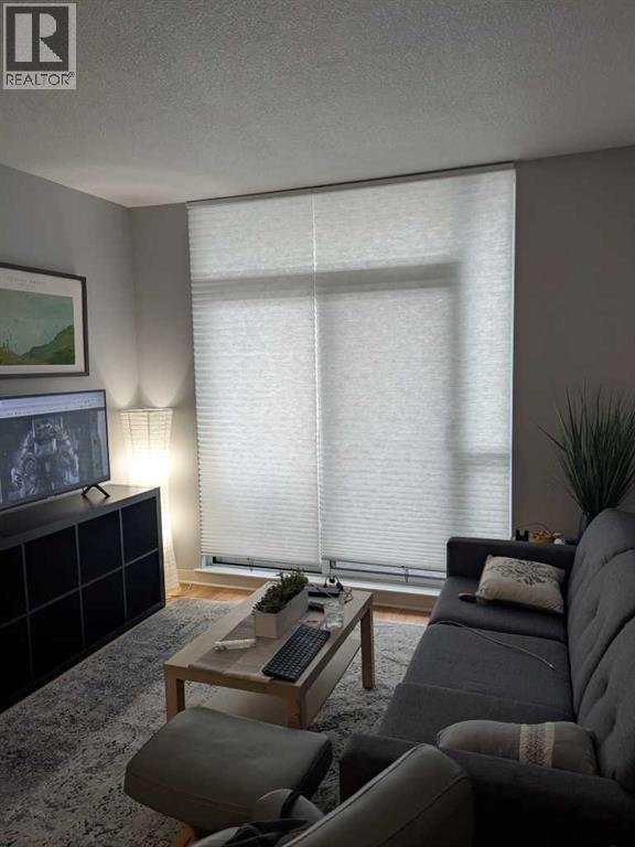 Single Family House for Sale in    Avenue SW Beltline Calgary 