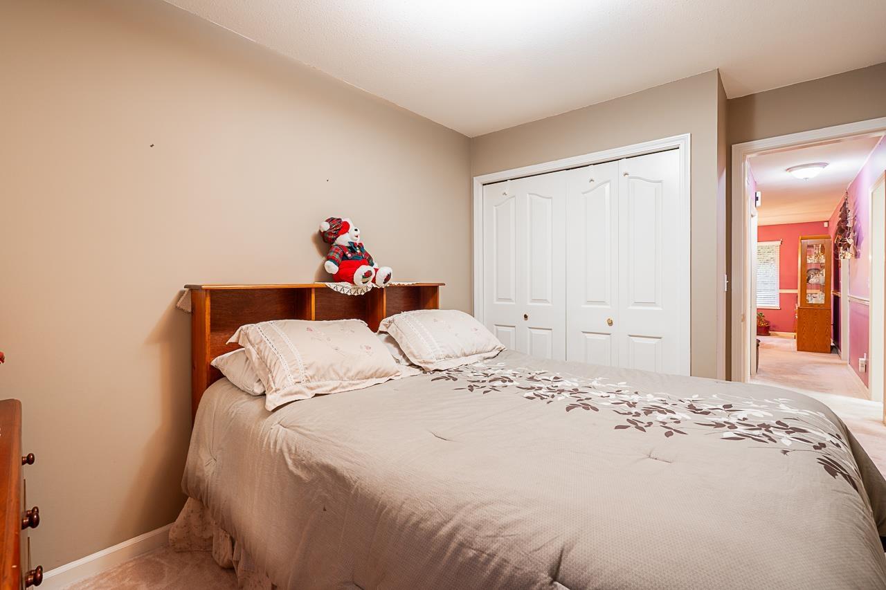 Photo 21 of 16732 83 Avenue, Surrey BC