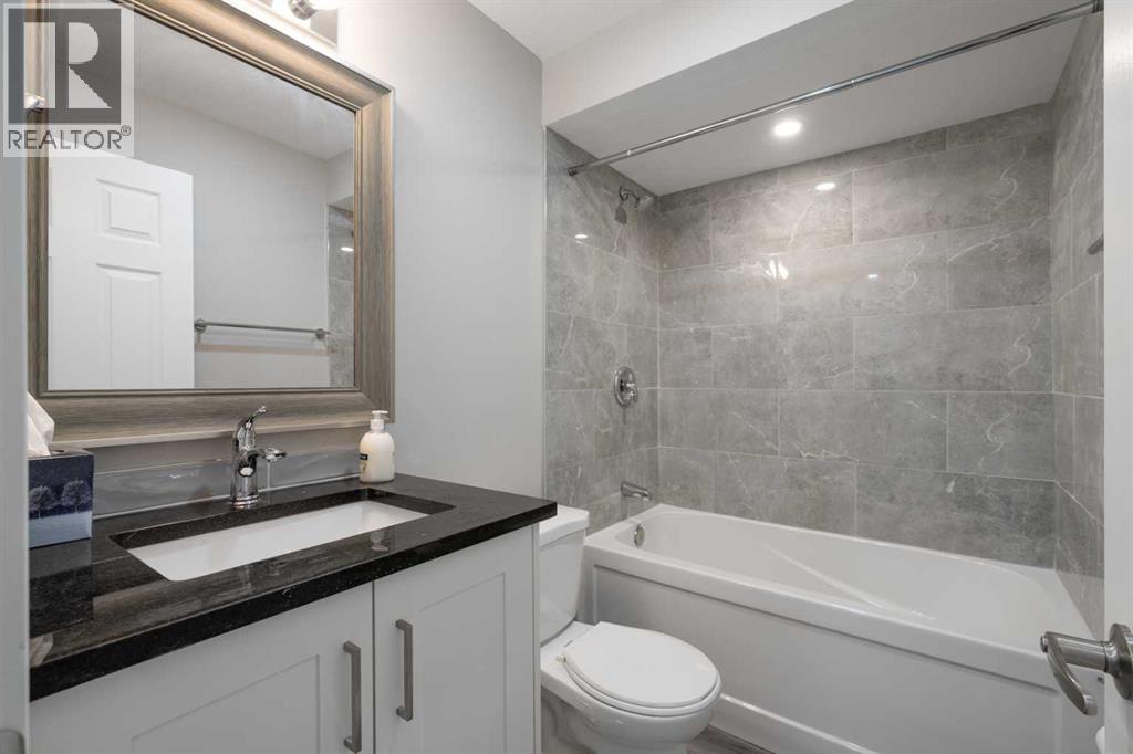 Single Family House for Sale in  deerbrook Road SE Deer Run Calgary 