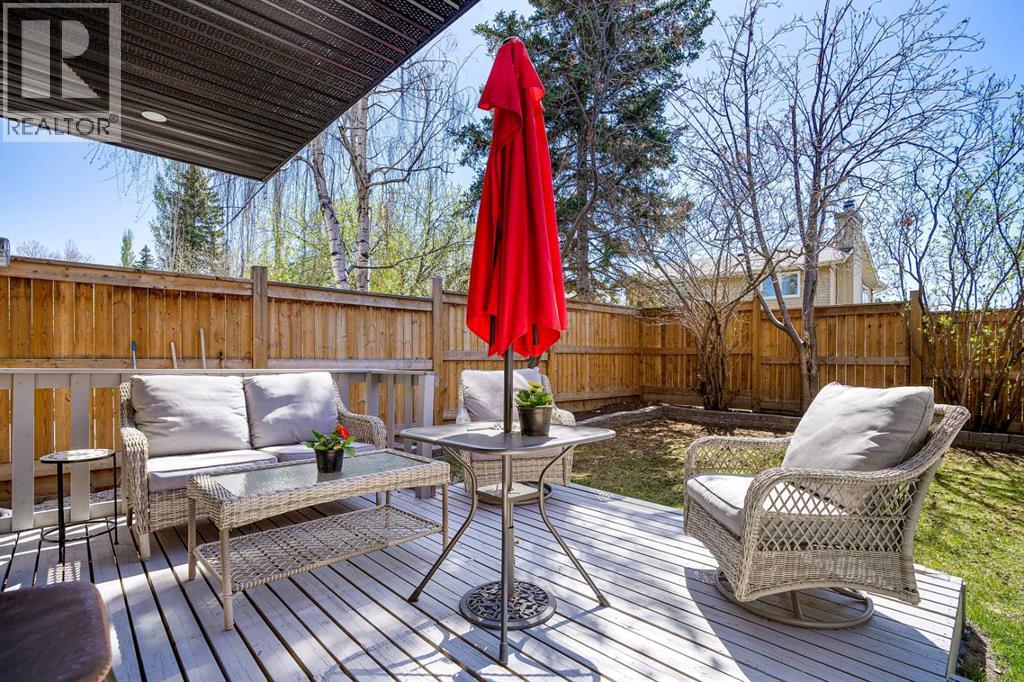 Single Family House for Sale in  deerbrook Road SE Deer Run Calgary 
