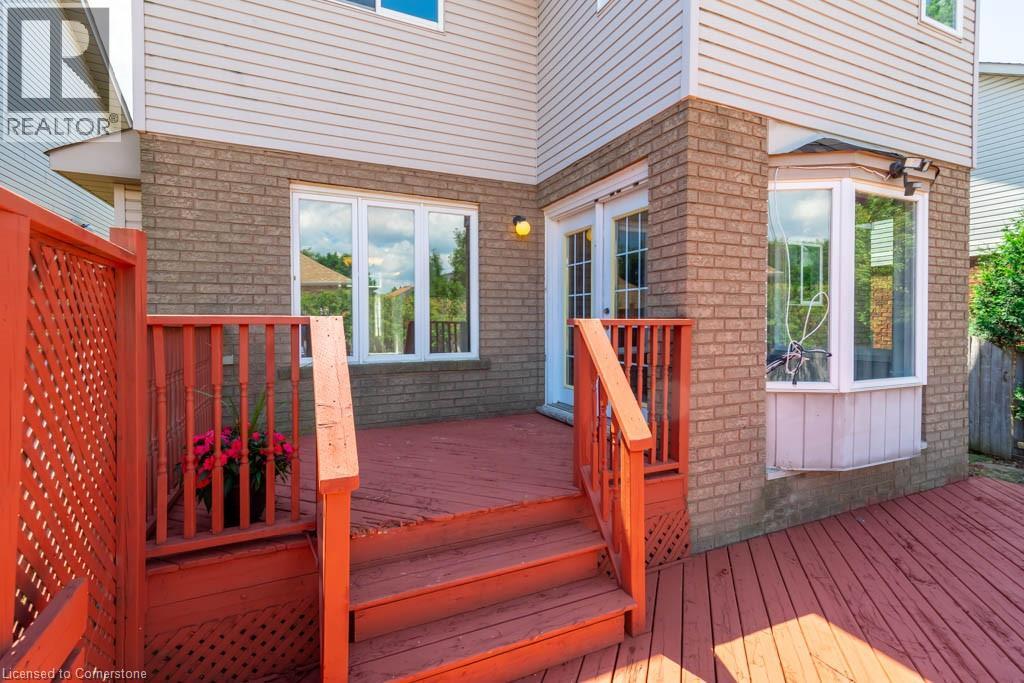 Photo 39 of 4 Cabriolet Crescent, Ancaster ON