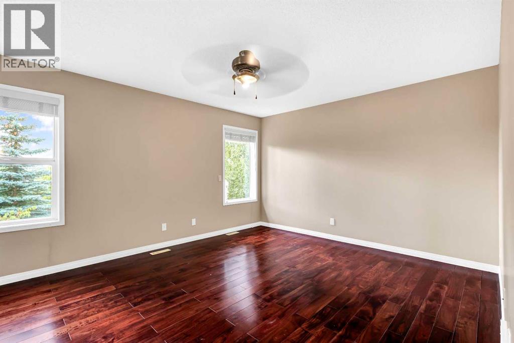 Single Family House for Sale in  Shannon Square SW Shawnessy Calgary 