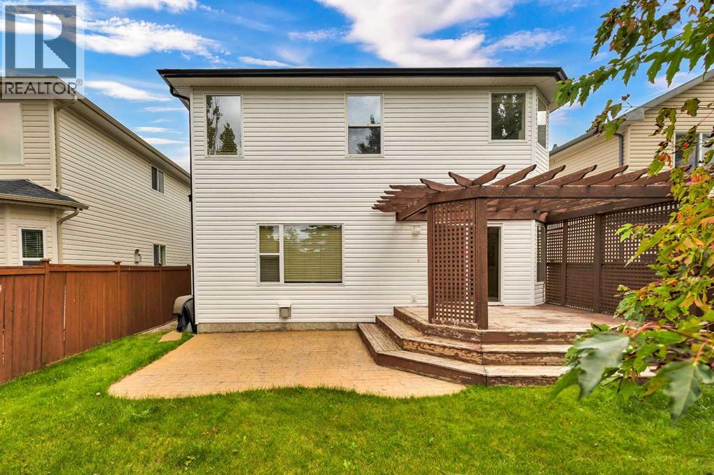 Single Family House for Sale in  Shannon Square SW Shawnessy Calgary 