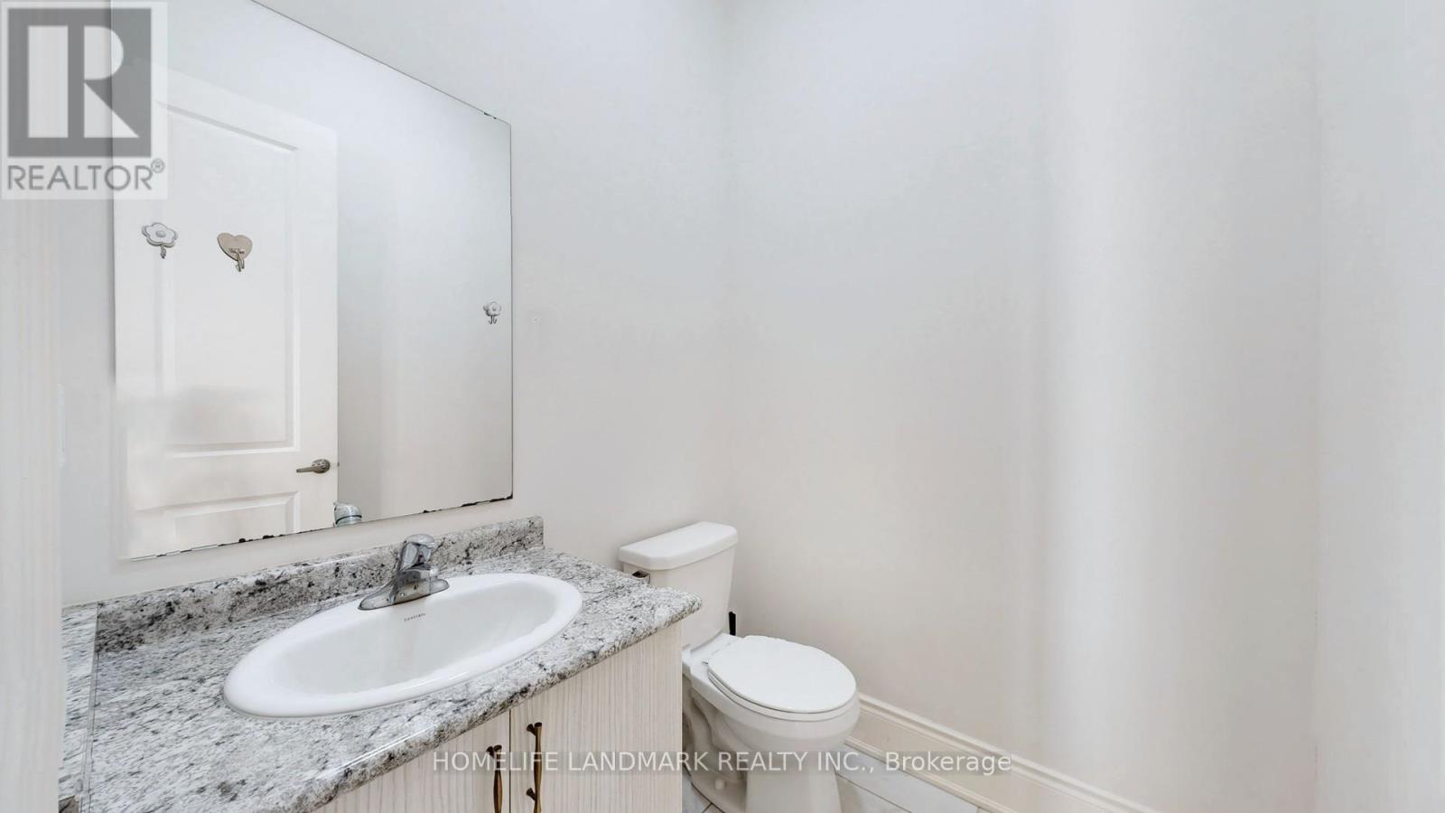 Photo 15 of 208 Wesmina Avenue, Whitchurchstouffville ON