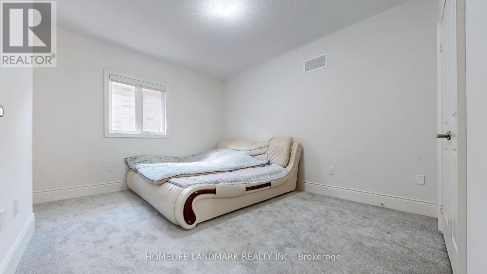 Photo 30 of 208 Wesmina Avenue, Whitchurchstouffville ON