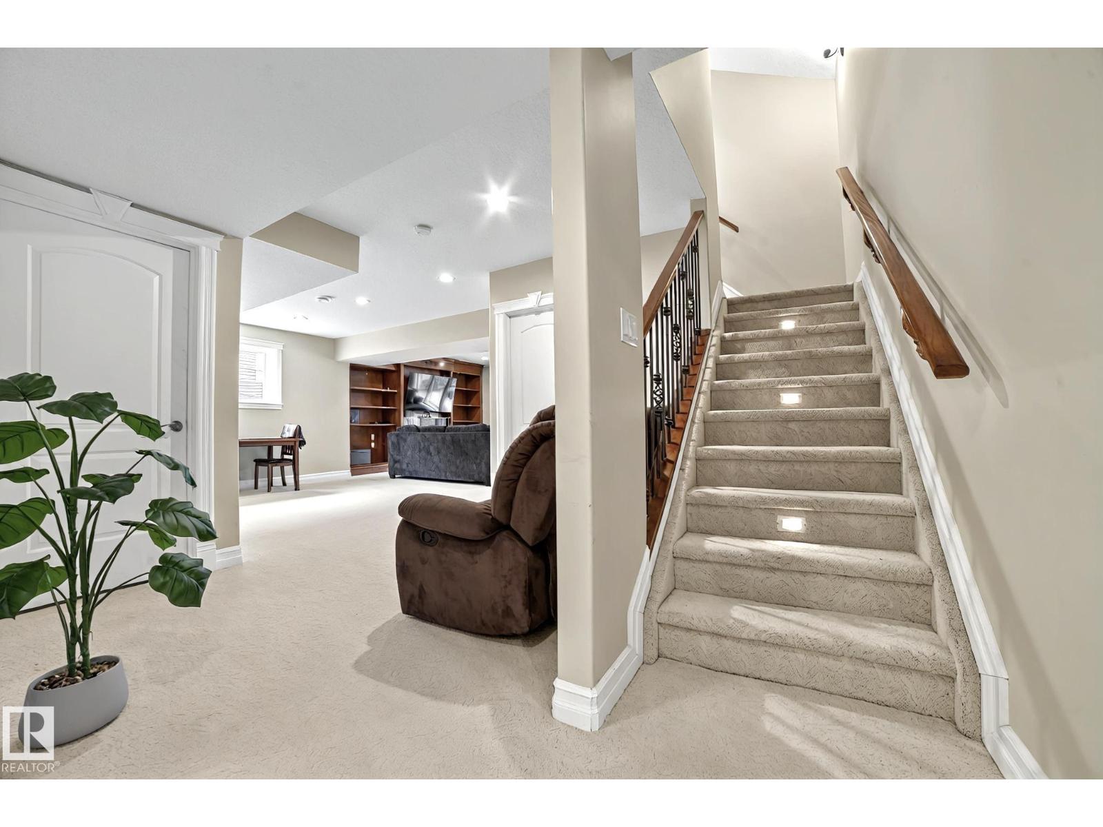 Photo 40 of 8 Loiselle Way, St Albert AB