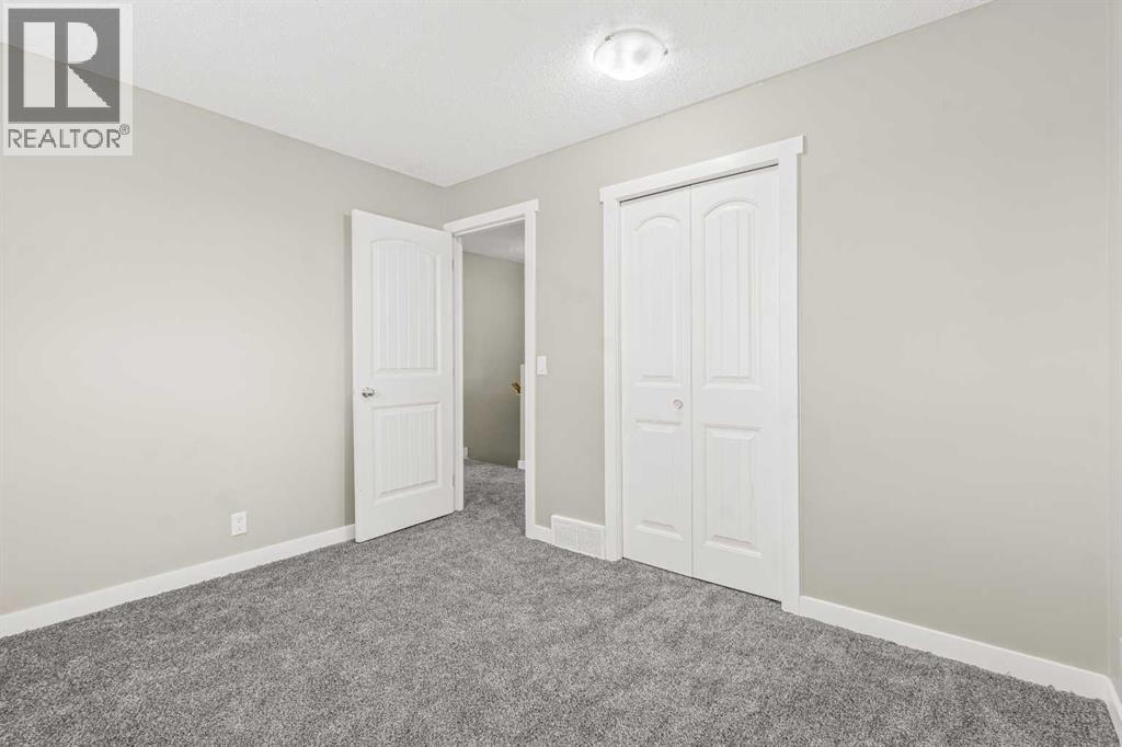 Single Family House for Sale in  Falton Drive NE Falconridge Calgary 