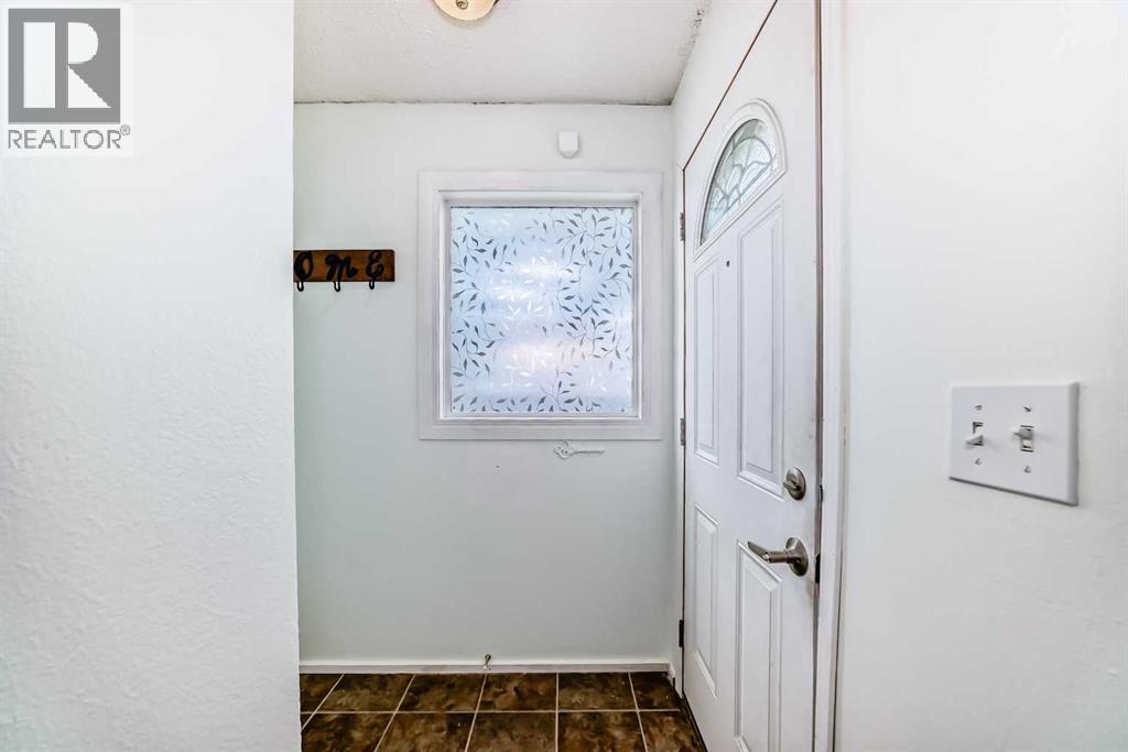 Single Family House for Sale in    Avenue SE Penbrooke Meadows Calgary 