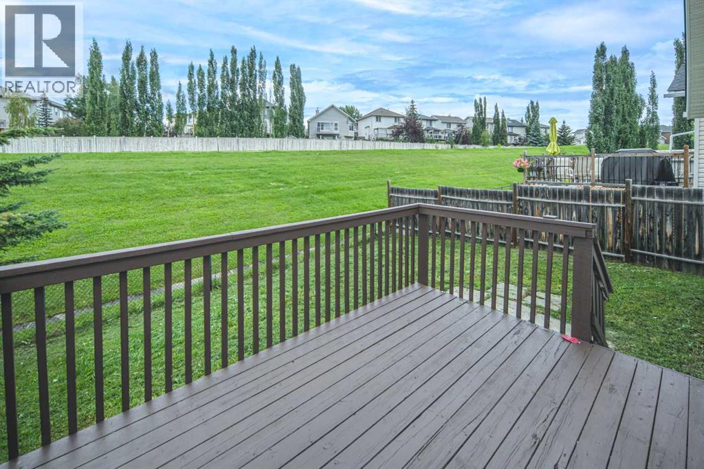 Single Family House Bi-level for Sale in  Royal Birch Manor NW Royal Oak Calgary 
