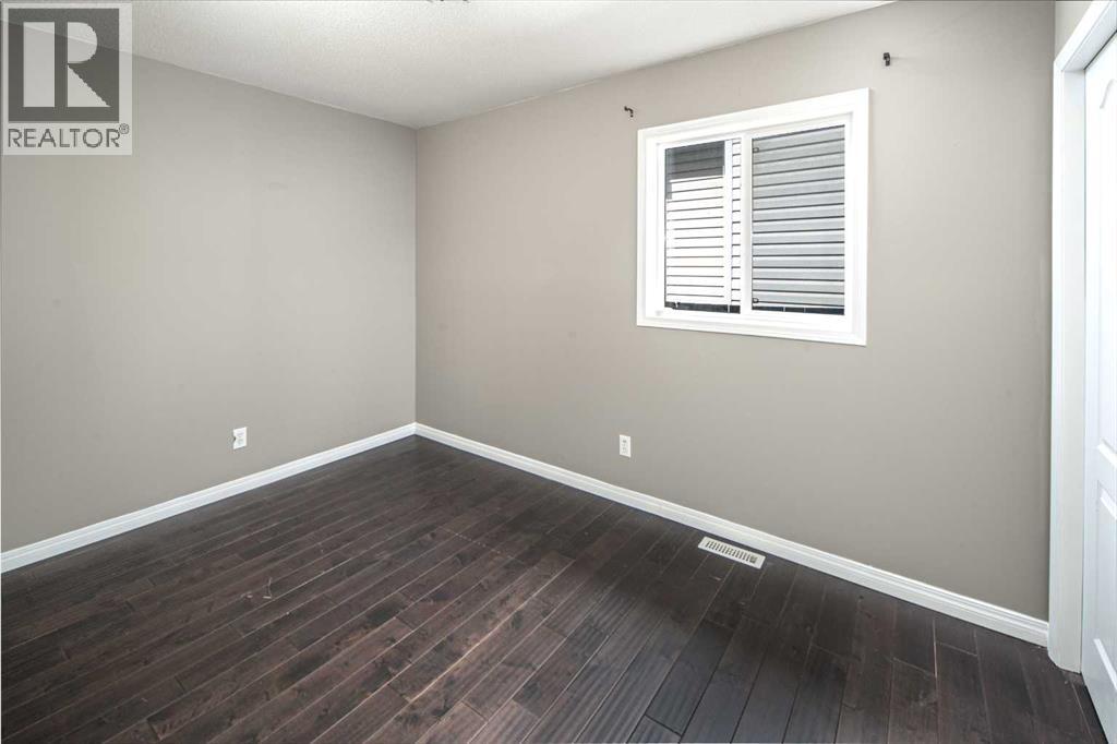 Single Family House Bi-level for Sale in  Royal Birch Manor NW Royal Oak Calgary 