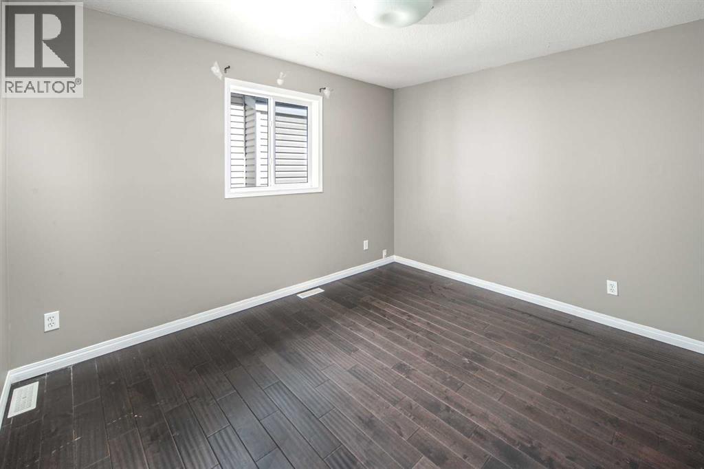 Single Family House Bi-level for Sale in  Royal Birch Manor NW Royal Oak Calgary 