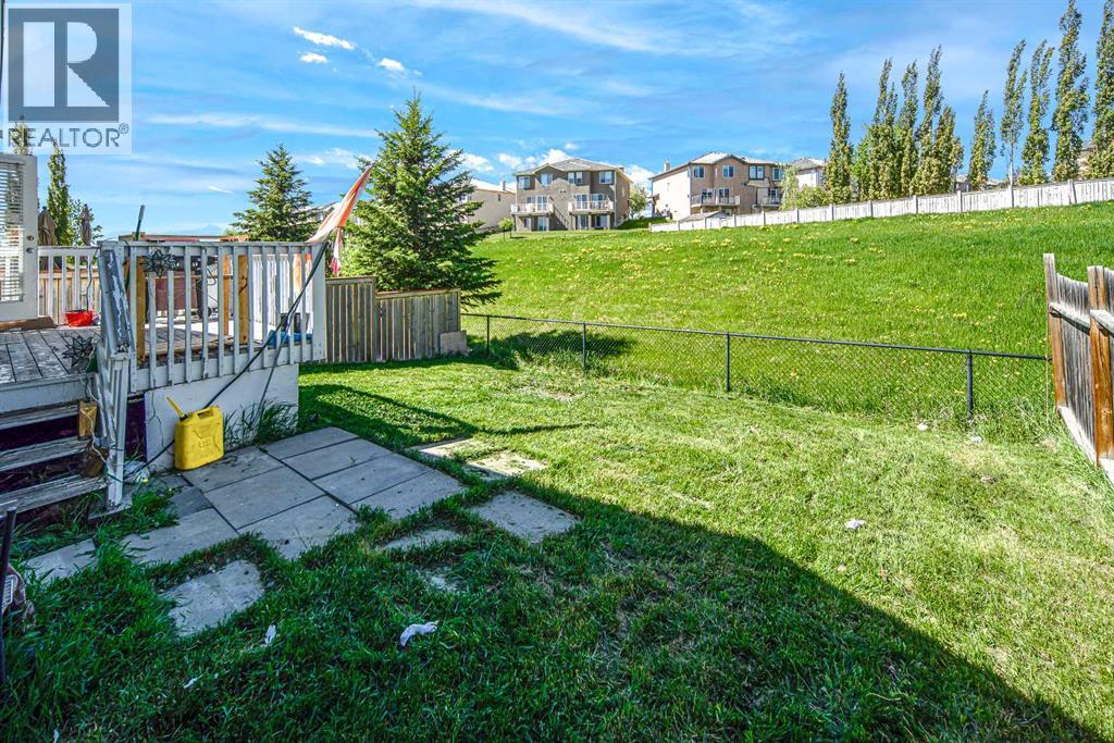 Single Family House Bi-level for Sale in  Royal Birch Manor NW Royal Oak Calgary 