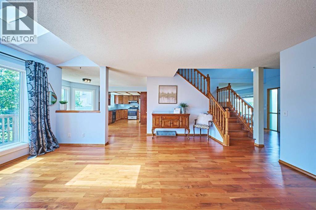 Single Family House for Sale in  Hawkstone Drive NW Hawkwood Calgary 